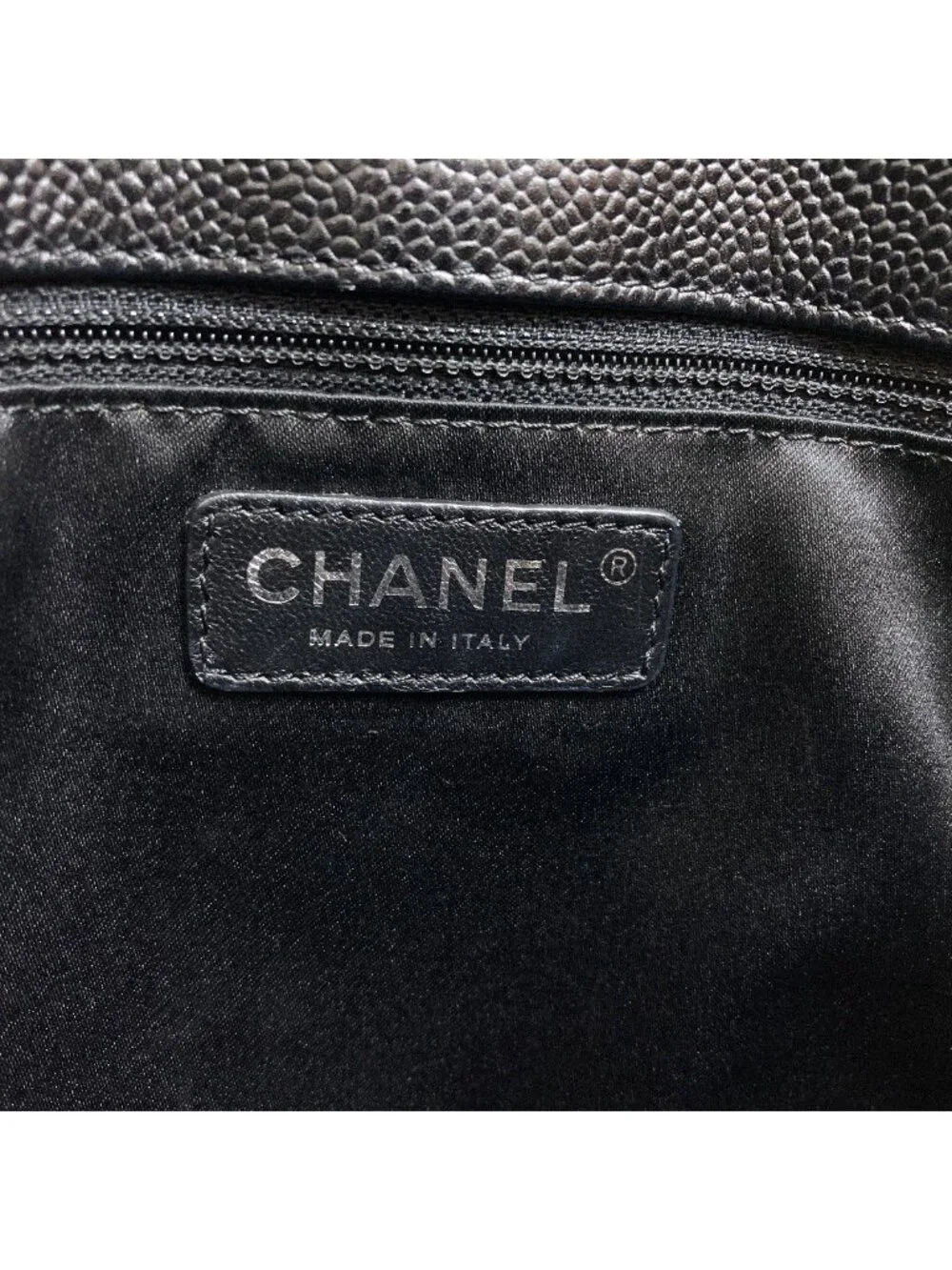 Chanel Quilted CC Logo Chain 2-Way Tote Bag Grained Calfskin